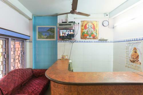 Oyo 49541 Hotel Waris Residency