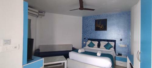 Hotel Lamel Cove Beach Resort