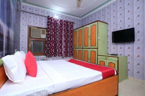 Hotel Oyo 29172 Ess Ess Enterprises