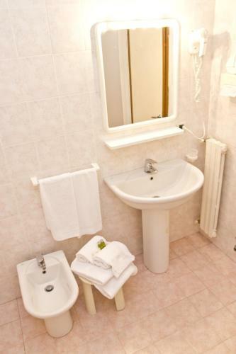 Hostal Balabuska Rooms