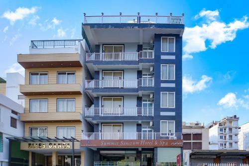 Summit Sanctum Hotel & Spa