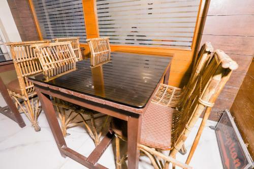 Hotel Devoy In Tapovan Rishikesh By Perfect Stayz
