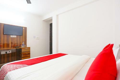 Oyo 49034 Hotel Grand Resort