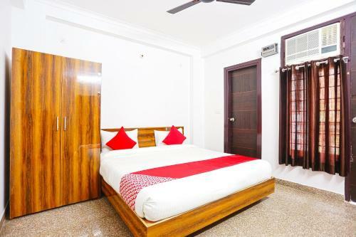 Oyo 49034 Hotel Grand Resort
