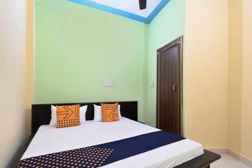Spot On 64745 Hotel Green City