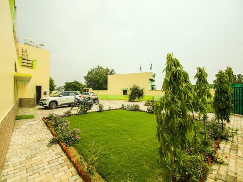 Oyo 75164 Hotel V3 Star