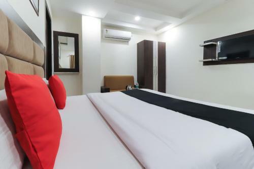 Hotel Capital O46294 K K Residency