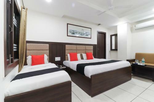 Hotel Capital O46294 K K Residency