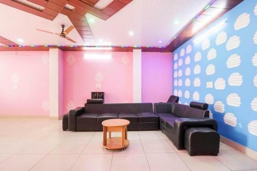 Oyo Rtk109 Star Hotel & Restaurant
