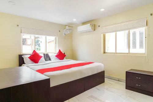 Hotel Oyo 63269 White House