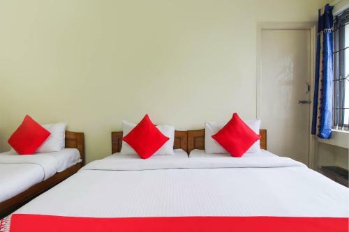 Hotel Oyo 76215 Royal Residency