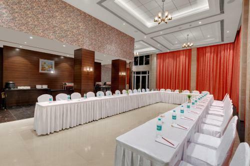 Hotel The Fern Residency, Satara Maharashtra