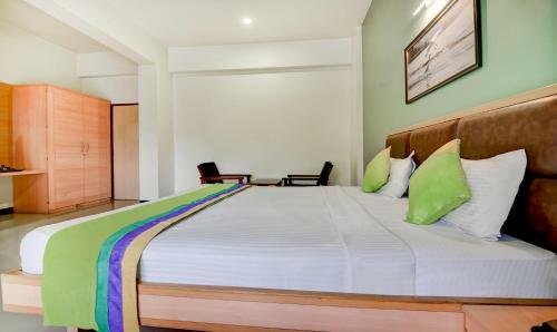 Hotel Treebo Trend Gul-bahar,satara