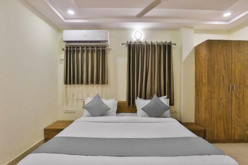 Hotel Fabexpress Sg Sarkhej-gandhinagar Highway