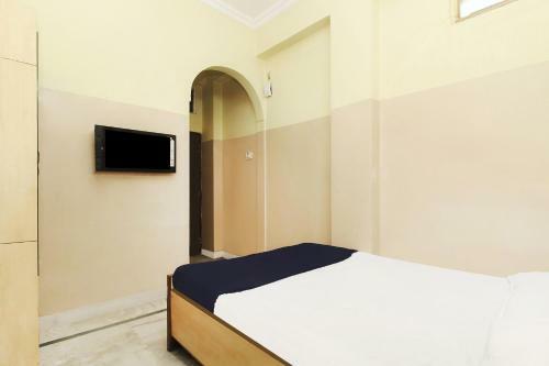 Spot On 37669 Hotel Shiva Sai Lodge