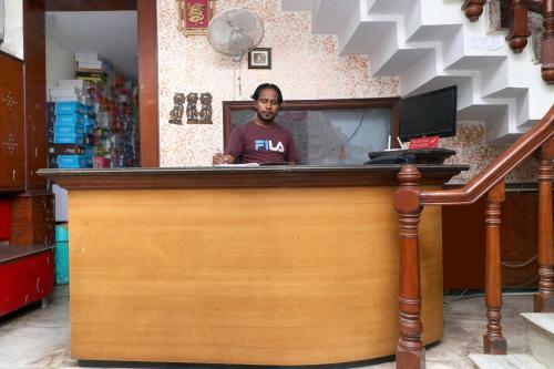 Oyo 8623 Hotel Destination