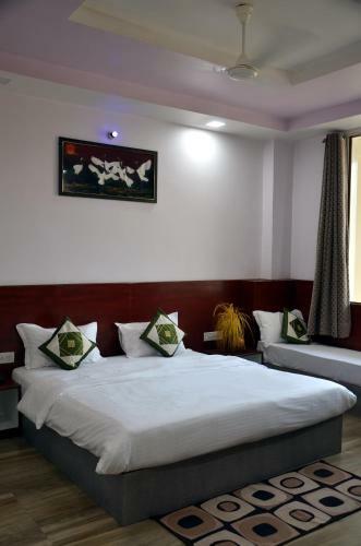 Hotel Meera Mahal