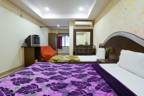 Spot On 49255 Hotel New Simran Palace