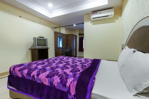 Spot On 49255 Hotel New Simran Palace