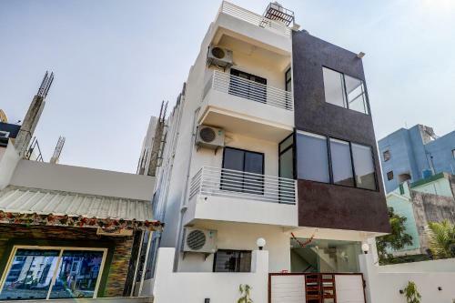 Hotel Oyo 65071 Sukh Palace