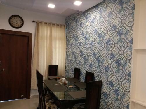 Luxury Stay@bhopal