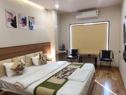 Hotel Atul Residency