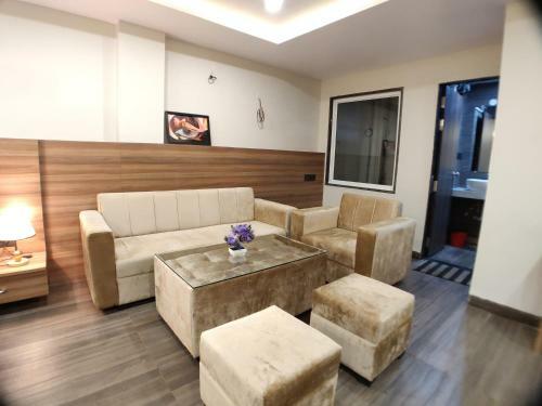 Hotel Atul Residency