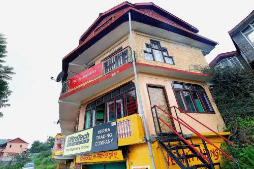 Hostal Oyo 77718 Lalit Home Stay