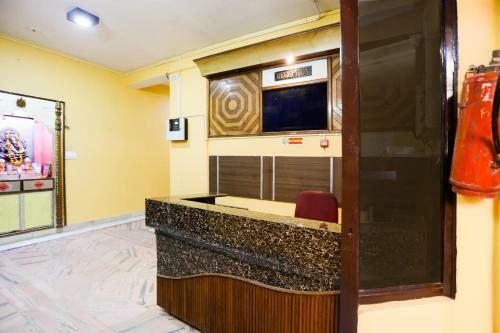 Hotel Collection O 64556 Nimisha Jail Rd