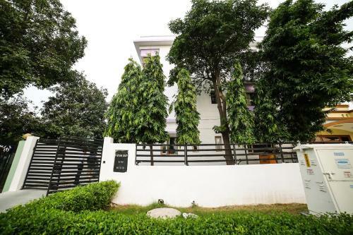 Hotel Oyo 18573 Smg George