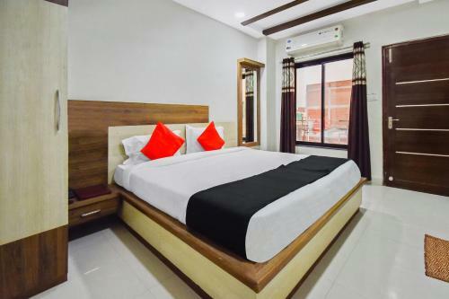 Capital O 63319 Hotel Corinthian