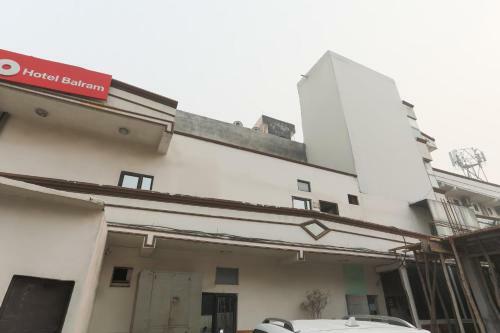 Collection O 50240 Hotel Balram