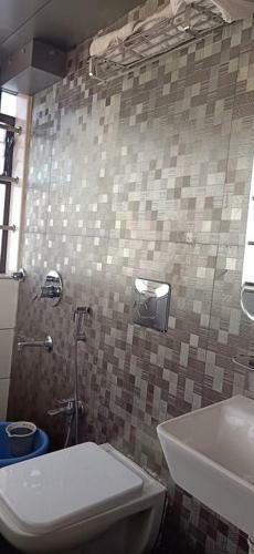 Hotel Pratiksha Residency