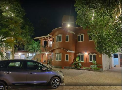 Hotel G G Resorts
