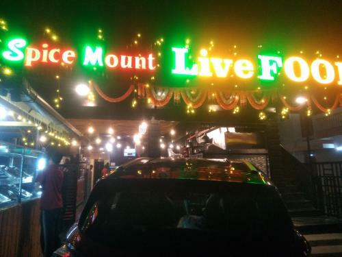 Hotel Spice Mount Heritage Resort