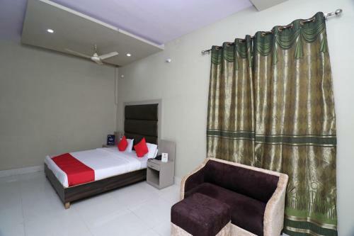 Oyo 19026 Hotel As