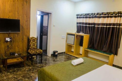 Bed & Breakfast Bigfoot Stay - Malhar Villa