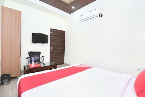 Oyo 15644 Hotel Karma