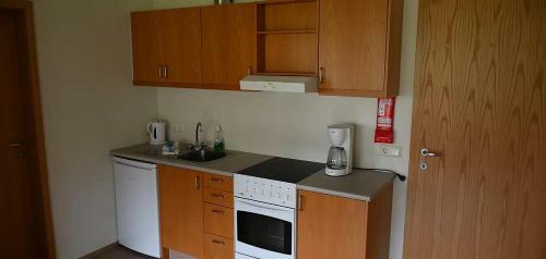 Kaffi Holar Cottages And Apartments