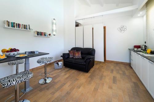 Agrigento Villa Sleeps 14 Pool Air Con Wifi