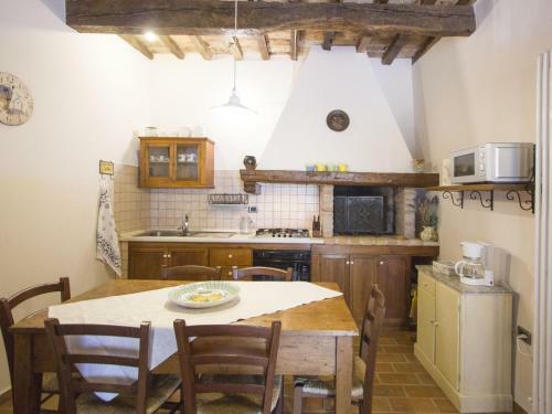 Quiet Holiday Home In Acqualagna With Swimming Pool
