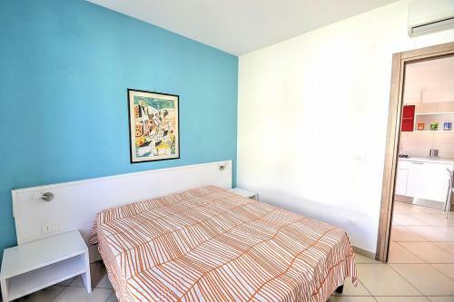 Agropoli Villa Sleeps 2 With Air Con
