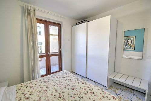 Villa In Agropoli Sleeps 2 Includes Air Con