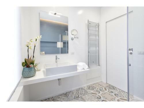 Alghero, Pleiadi Apartment For 5 People With Sea View