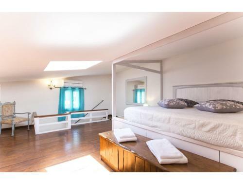 Villa Alghero, Casal Patern For 14 People With Swimming Pool