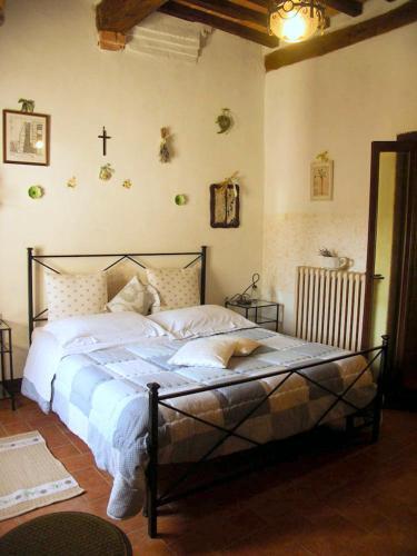 San Gimignanello Villa Sleeps 35 With Pool And Wifi