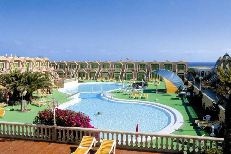 Apartamentos La Pir�mide