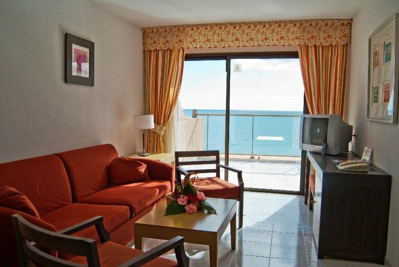 Hotel Sbh Taro Beach