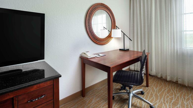 Hotel Doubletree By Hilton Sunrise - Sawgrass Mills