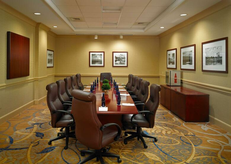 Hotel Doubletree By Hilton Sunrise - Sawgrass Mills